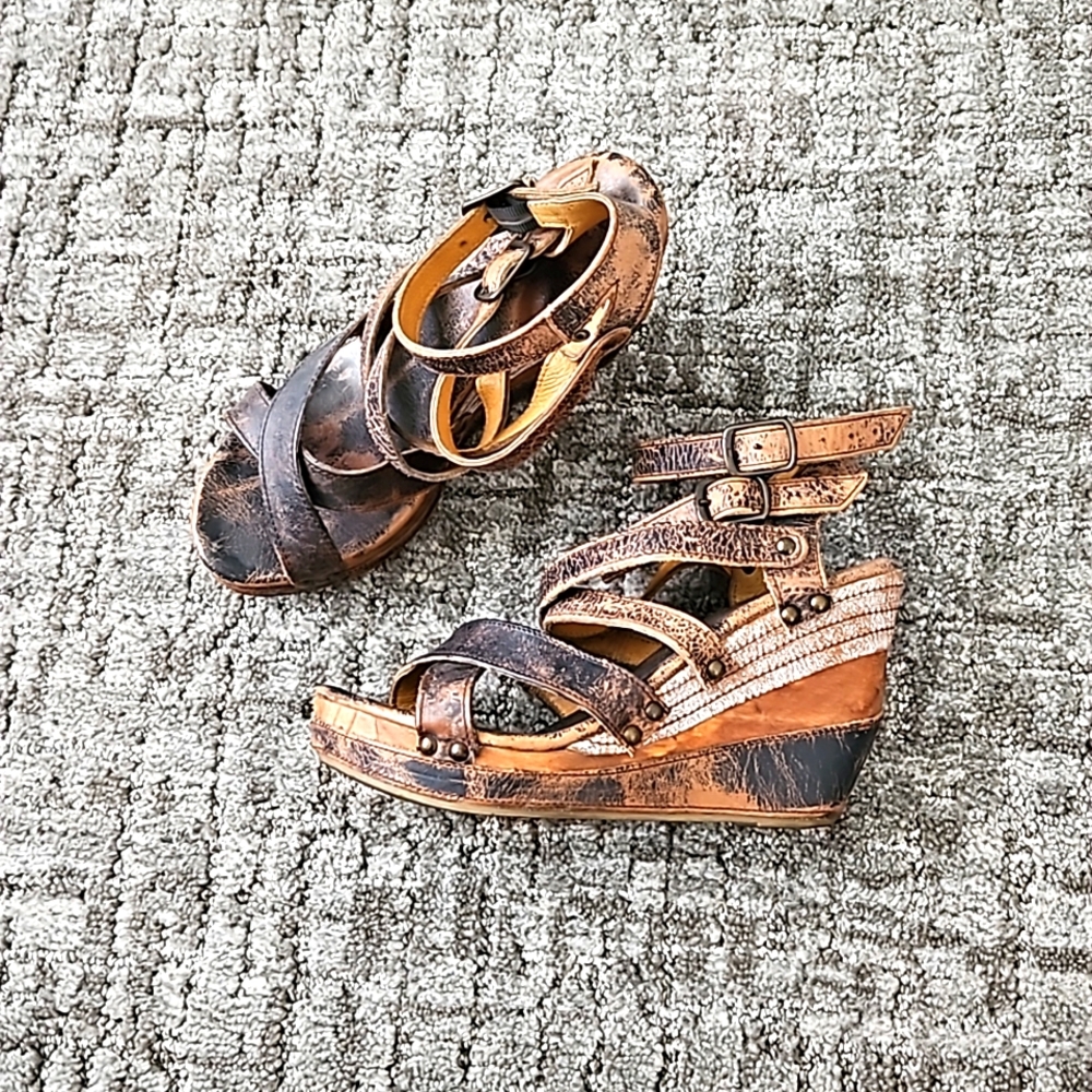 BED STU wedges